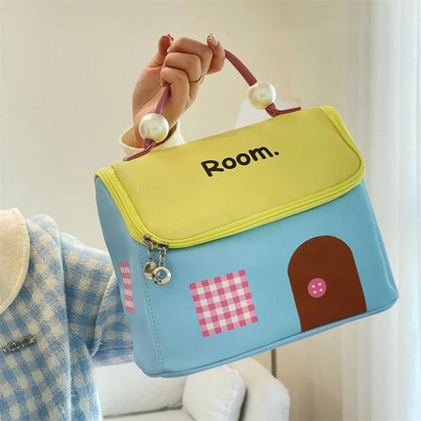 Make up Bag Cute Little House Design